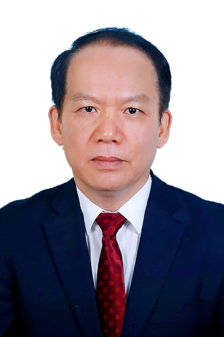 TIỂU SỬ TÓM TẮT CỦA ĐỒNG CHÍ HOÀNG THANH TÙNG