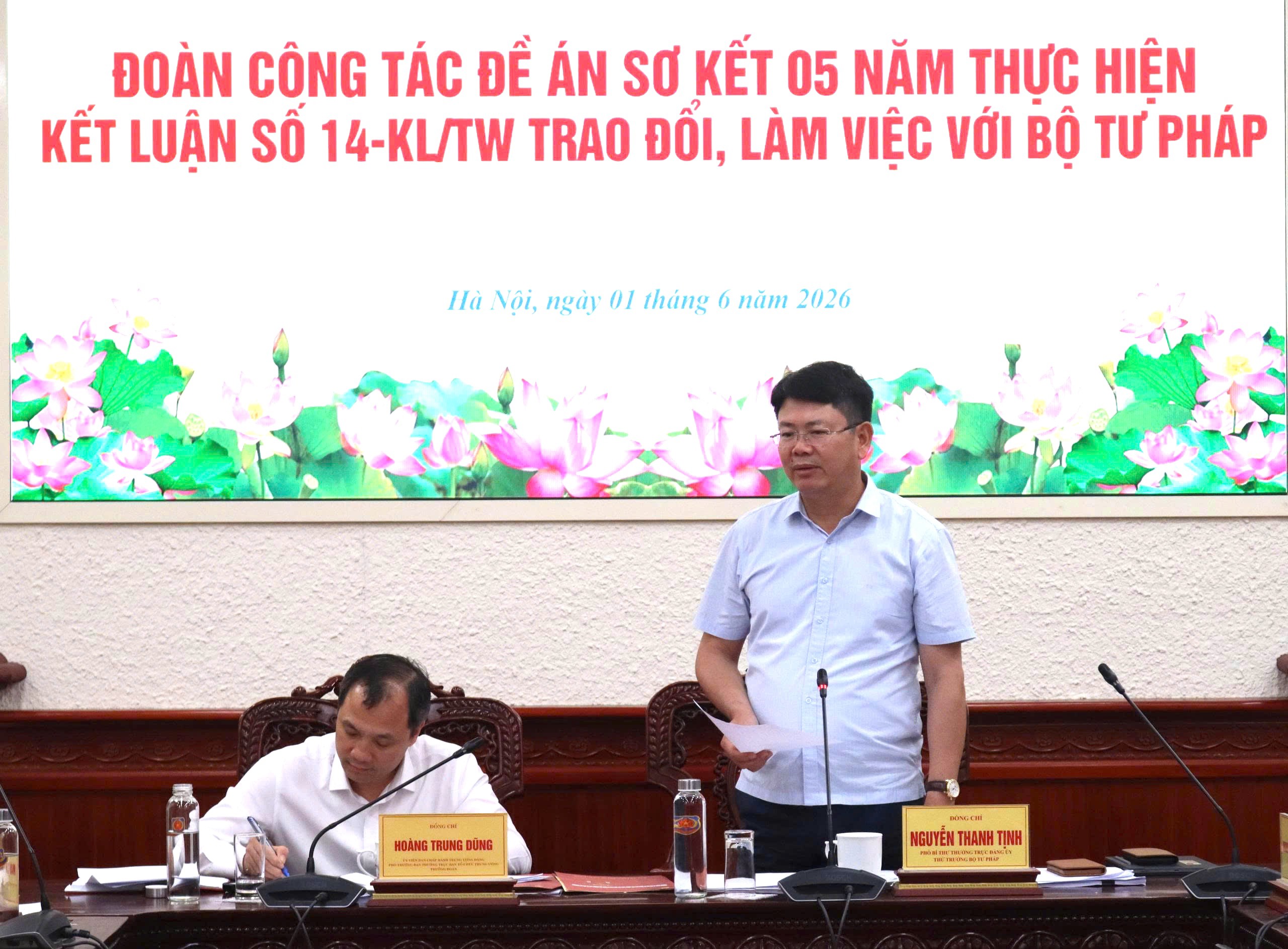 010626 kl14 tttinhs.jpg