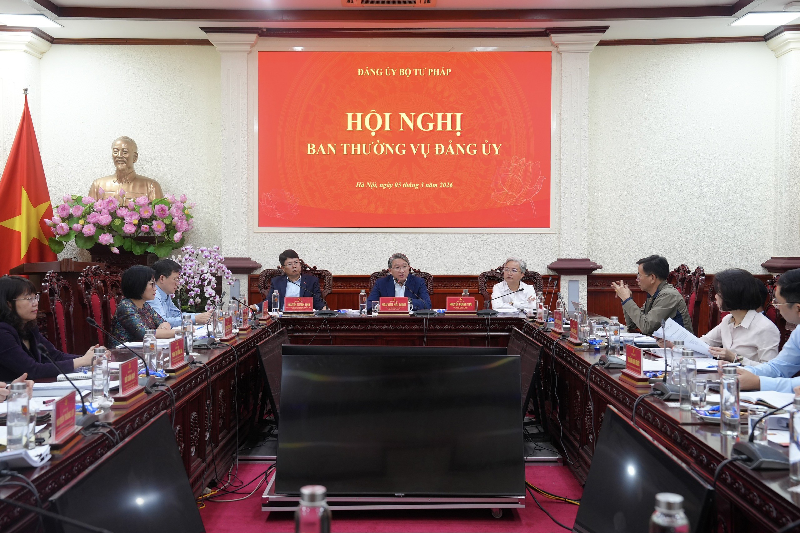 050326 dub canh.jpg