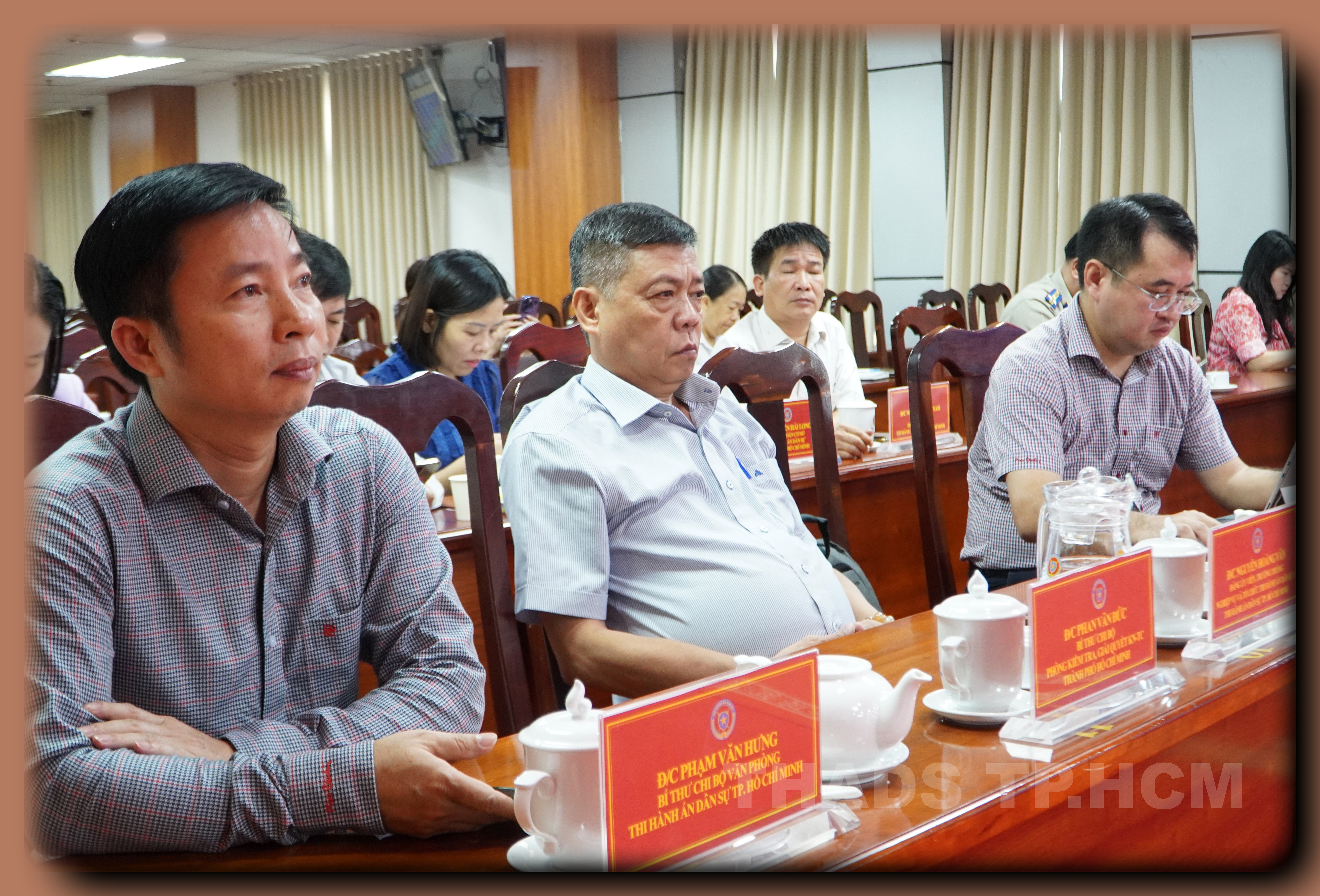 08-07-hn-dang-1-019fda3b81977e038fa5a706a5206204.jpg 08.07 HN DANG 1.JPG