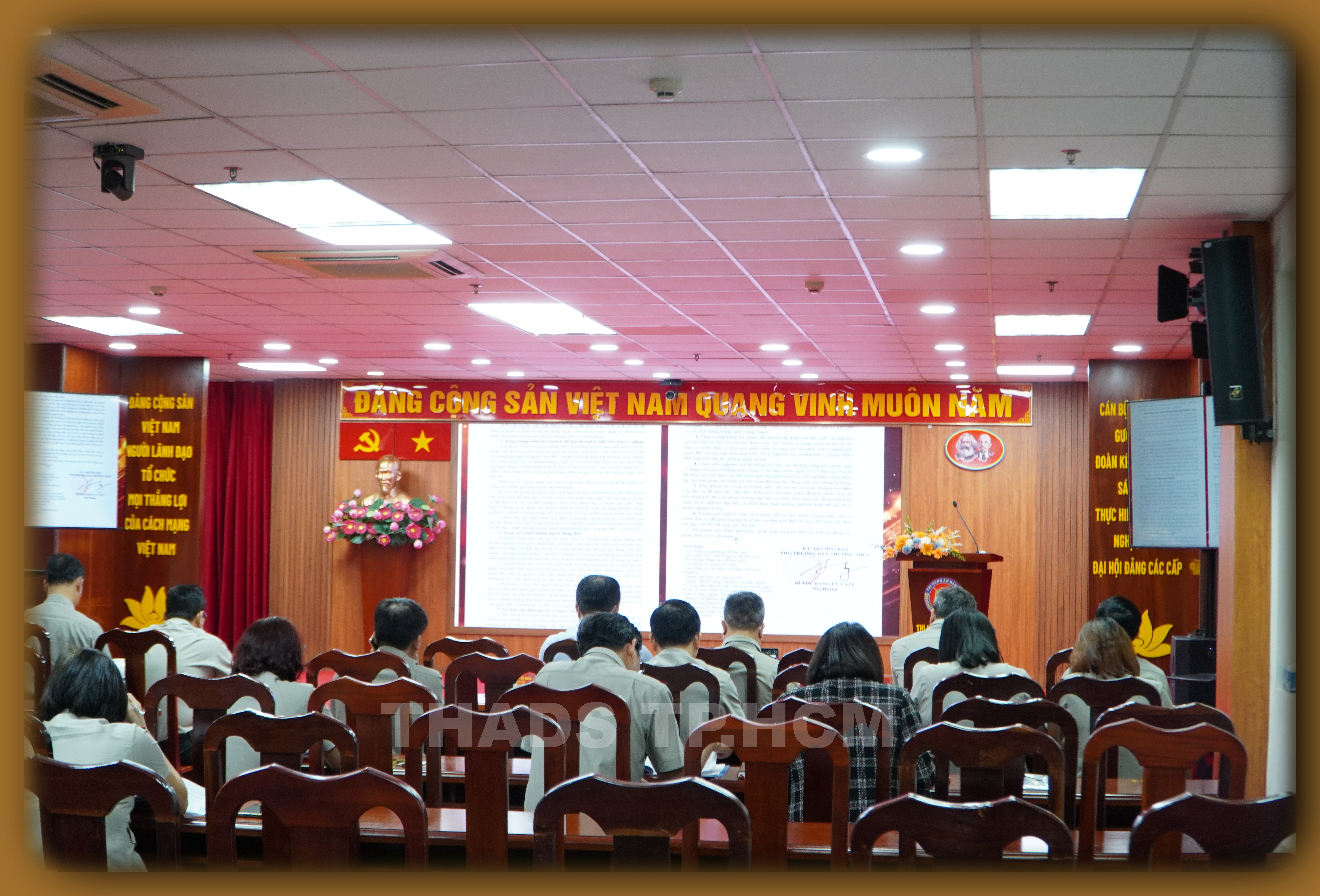 08.10 TRUC TUYEN 02.JPG