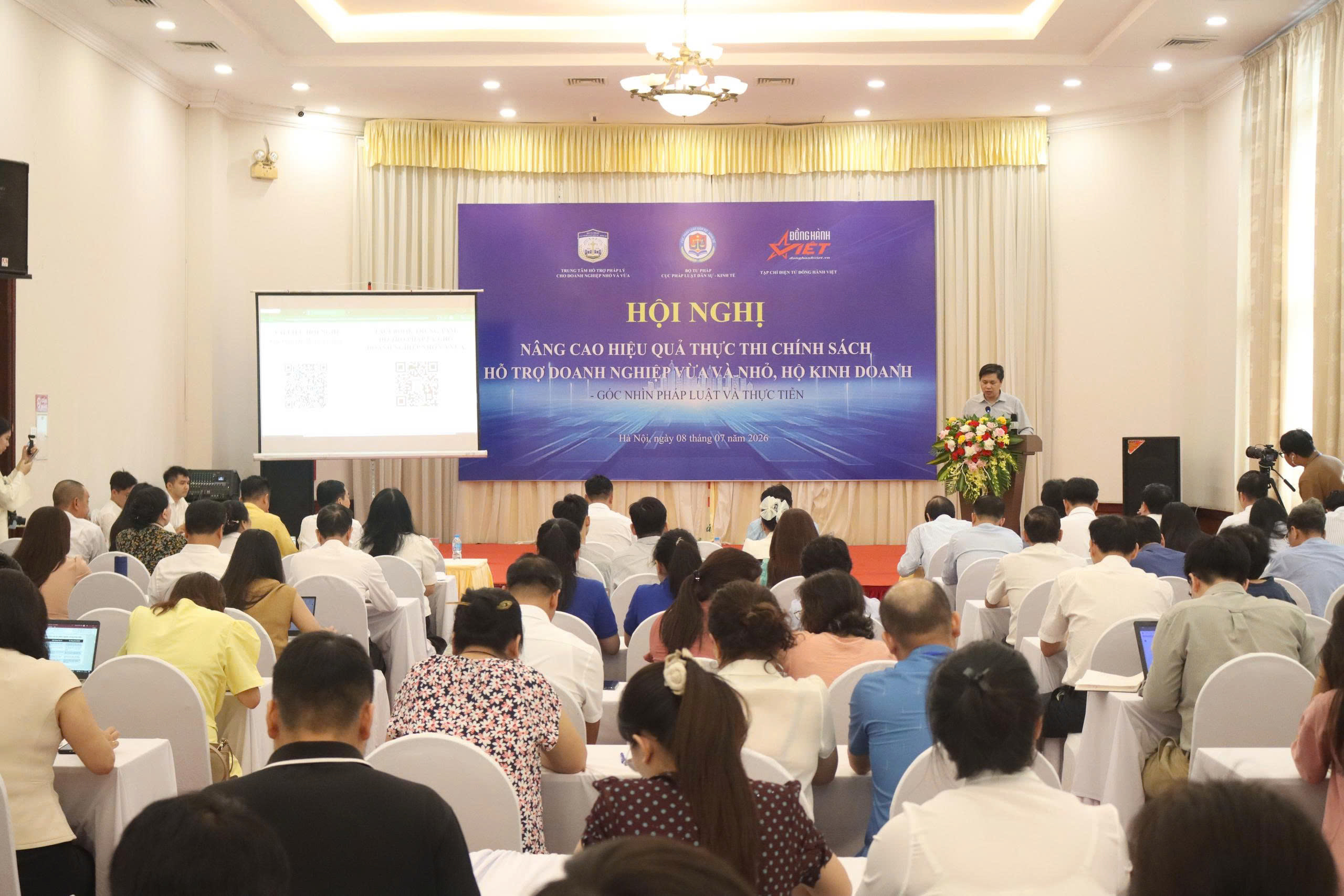 Ảnh đại diện bài viết: quang cảnh hội nghị.
