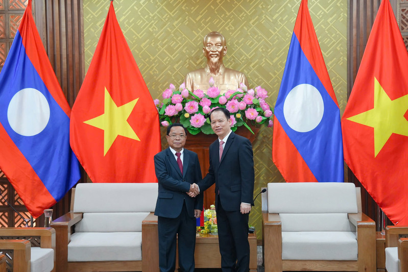 Ảnh đại diện thắt chặt quan hệ hữu nghị vĩ đại, đoàn kết đặc biệt, hợp tác toàn diện, gắn kết chiến lược việt nam - lào
