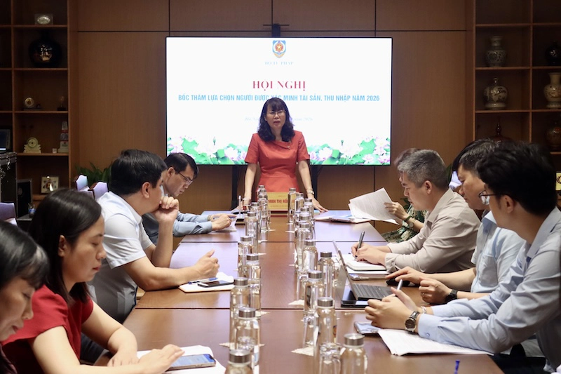 100426 bốc thăm 2.jpg