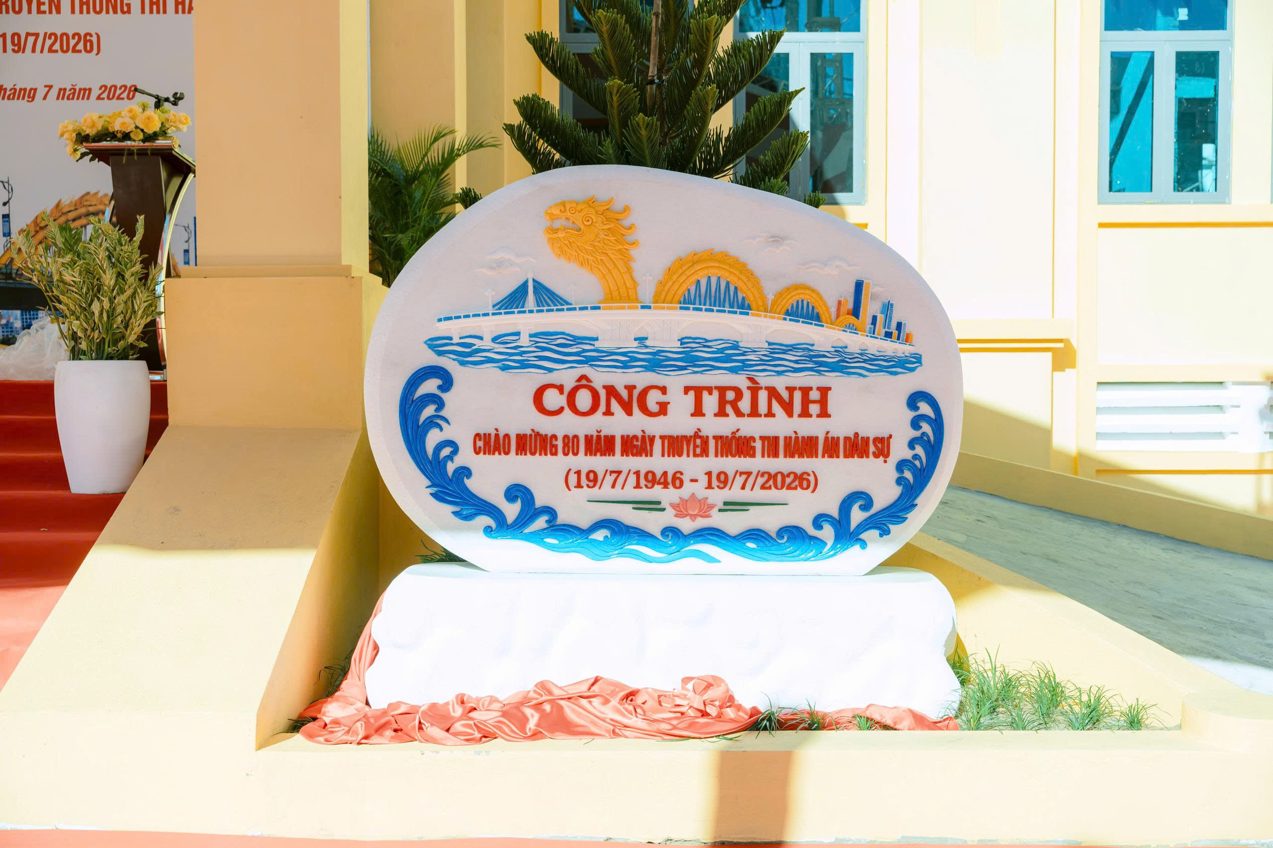 11 trong cay.jpg
