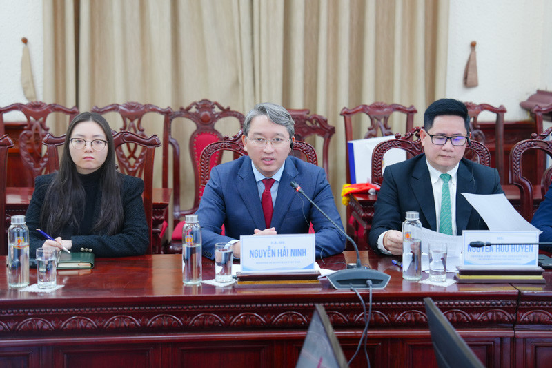 120226 btp tiep canada-10.jpg