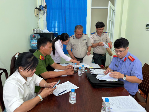 Ảnh đại diện Tổ chức tiêu hủy vật chứng tại Phòng Thi hành án dân sự Khu vực 14 