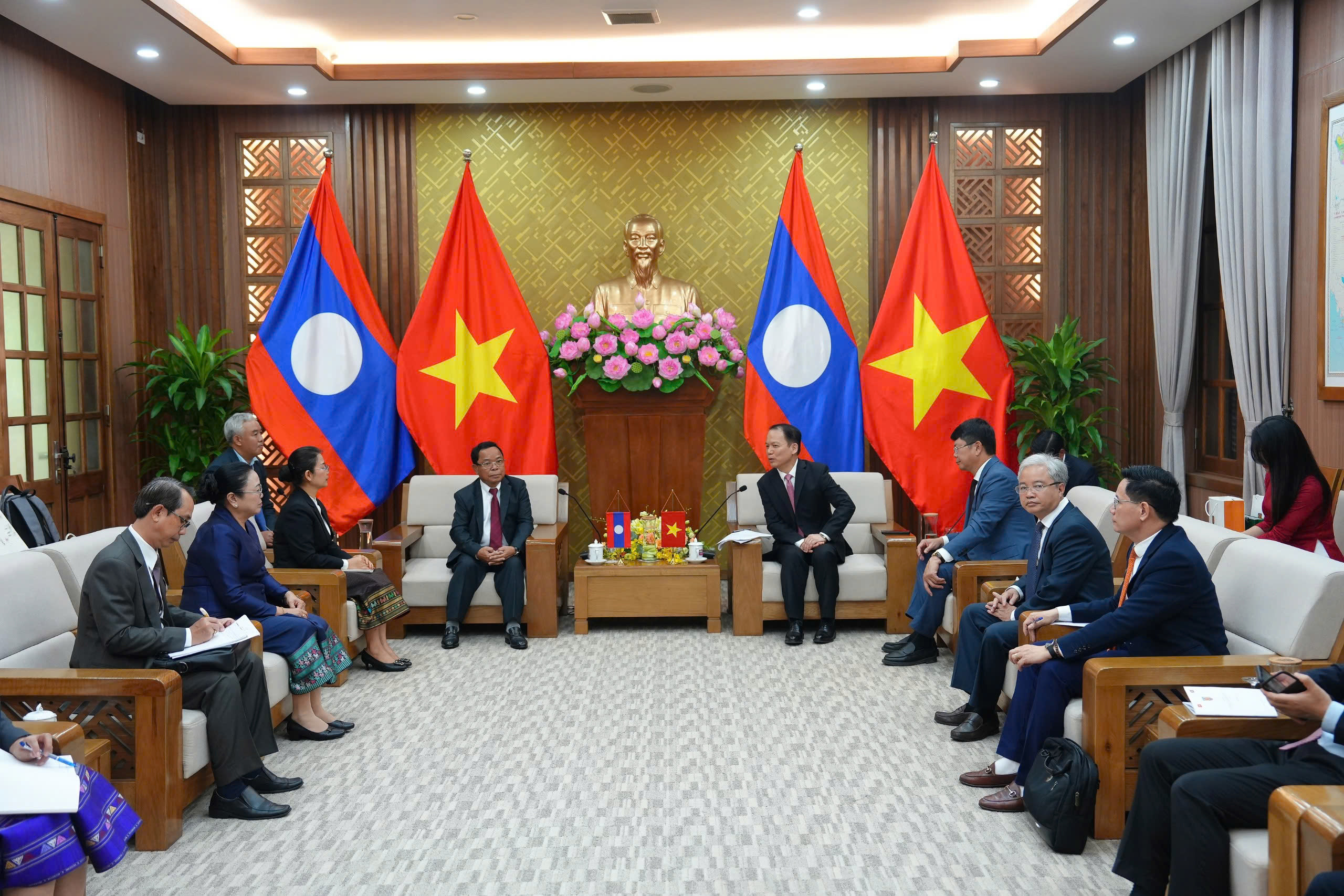 160626 vl canh2.jpg
