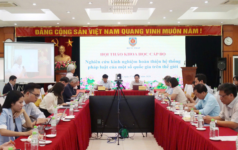 Hội thảo nghiên cứu kinh nghiệm hoàn thiện hệ thống pháp luật của một số quốc gia trên thế giới