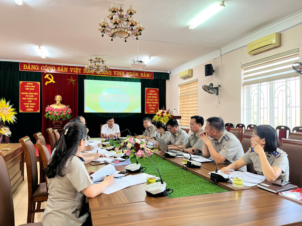 Ảnh đại diện Đoàn giám sát của Ban Chỉ đạo phòng, chống tham nhũng, lãng phí, tiêu cực tỉnh giám sát việc lãnh đạo, chỉ đạo triển khai thực hiện Quy định số 132-QĐ/TW đối với Đảng ủy Thi hành án dân sự tỉnh.