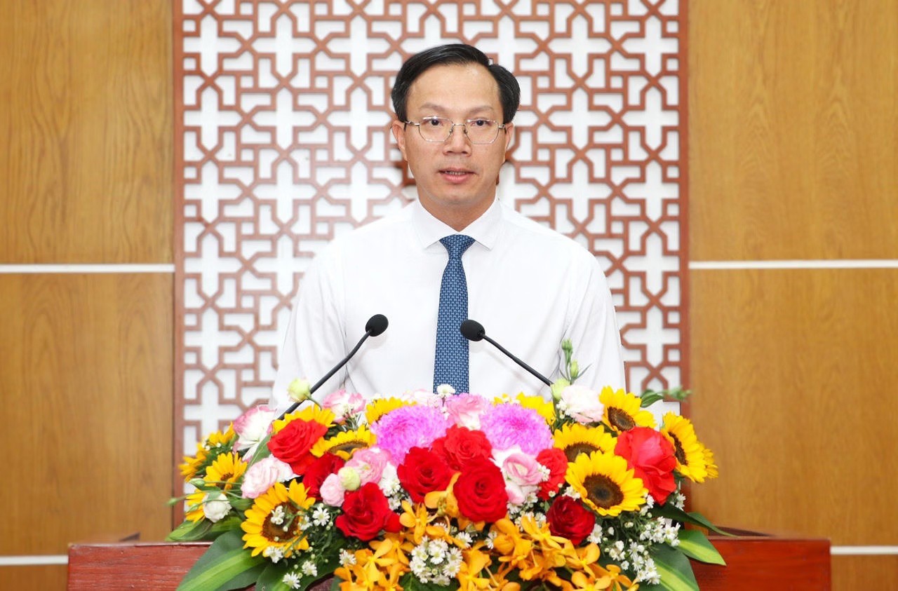 Ảnh đại diện bài viết: ts đoàn trung kiên giữ chức thứ trưởng bộ giáo dục và đào tạo.
