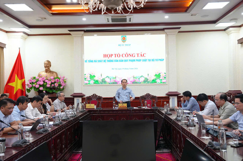 Ảnh đại diện triển khai nhiệm vụ tổng rà soát văn bản quy phạm pháp luật tại bộ tư pháp nghiêm túc, thực chất, hiệu quả