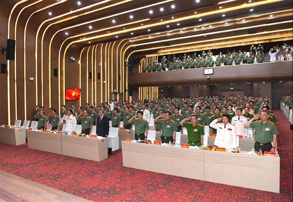 Ảnh đại diện bài viết: toàn cảnh hội nghị sơ kết công tác 6 tháng đầu năm 2026 của bộ công an