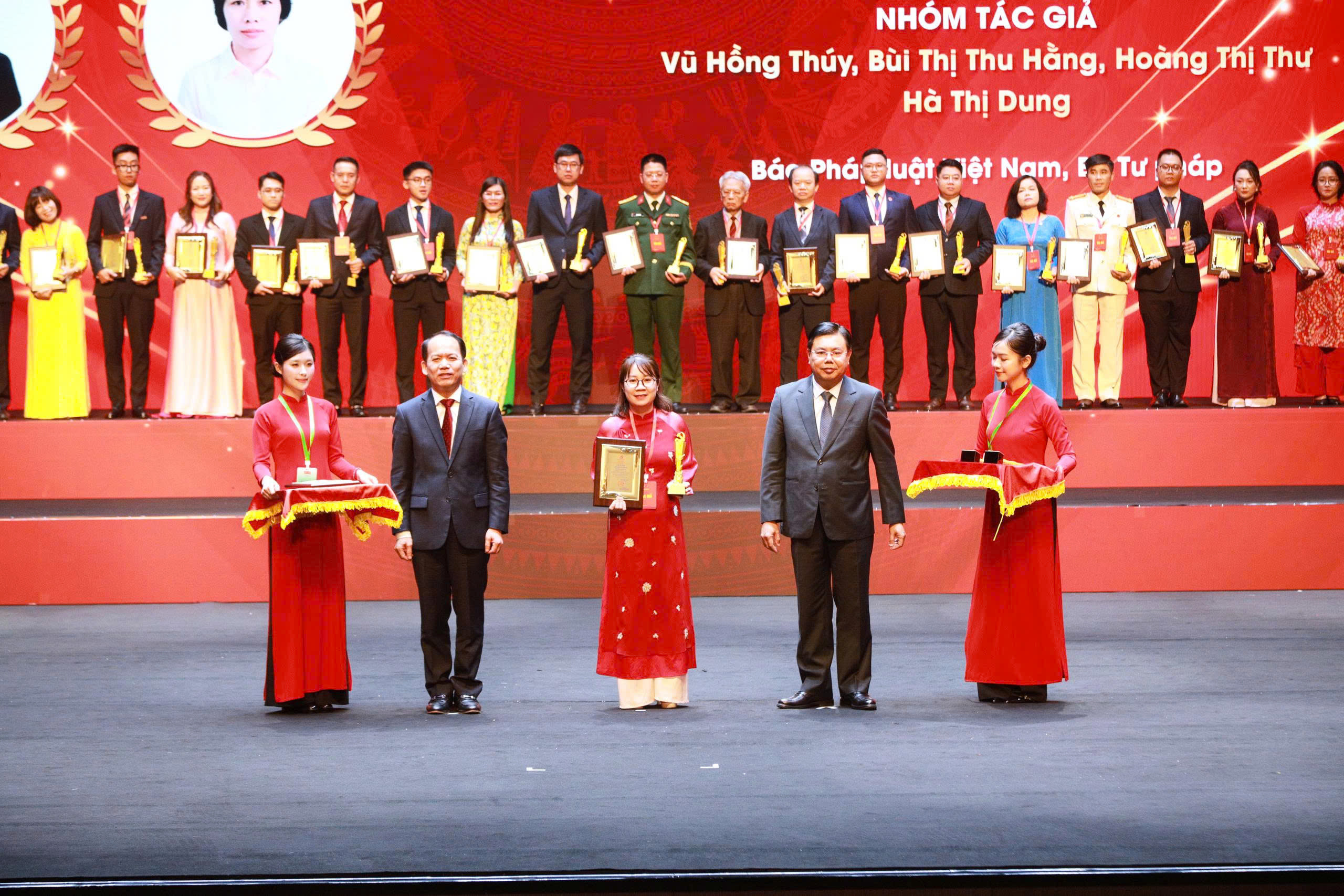 200826-ct35-dung-01a022cb9e287e8fa46393b2657be195.jpg 200826 ct35 dung.jpg
