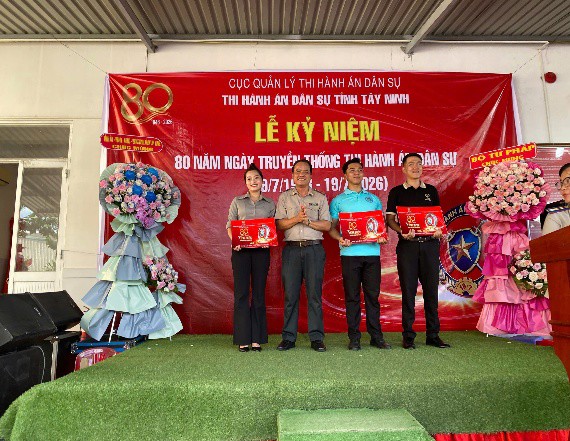 20260718_HoiThaoKN80Nam (5).jpg