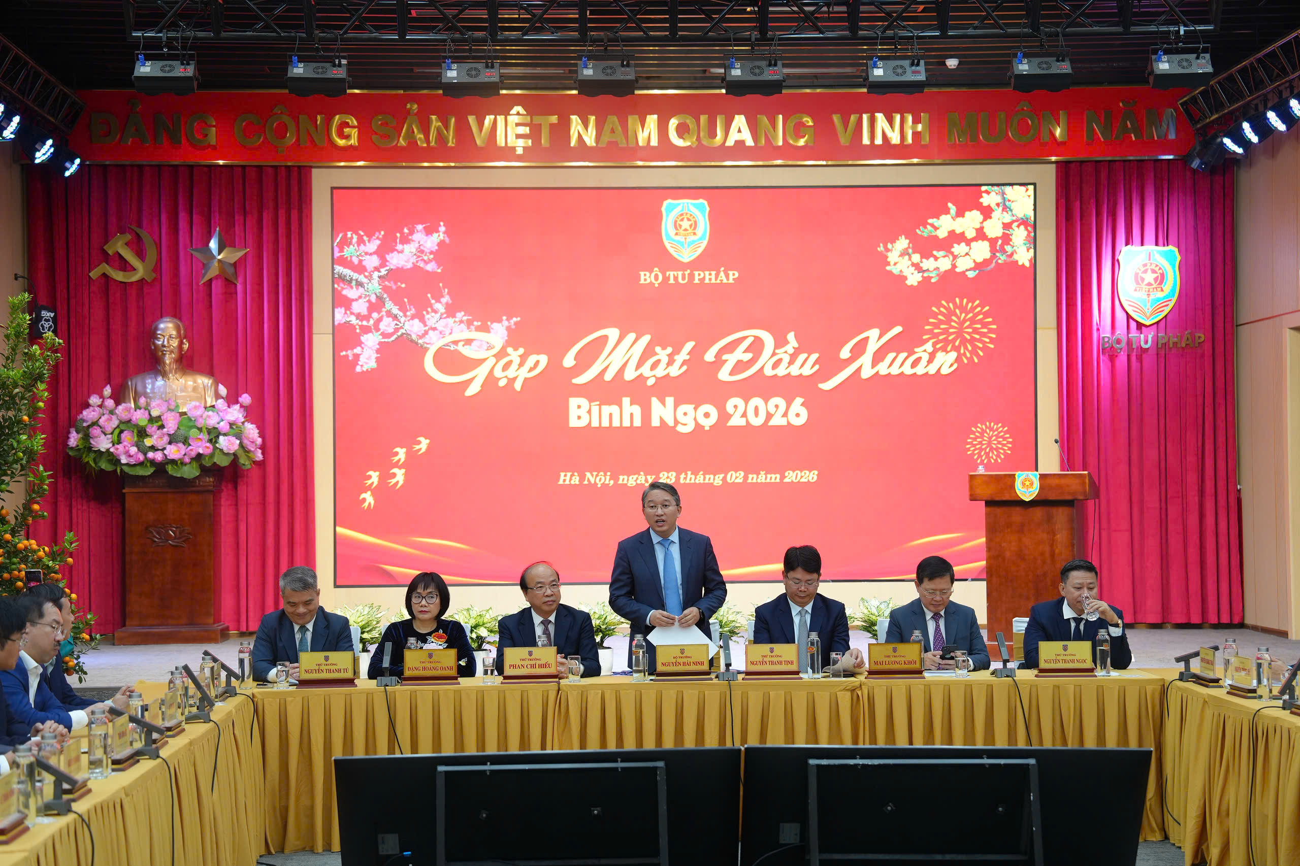 Ảnh đại diện bài viết: