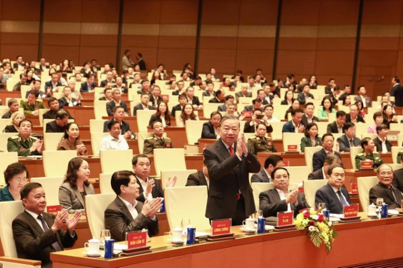 Quán triệt và triển khai thực hiện các Nghị quyết về phát triển kinh tế nhà nước và phát triển văn hóa