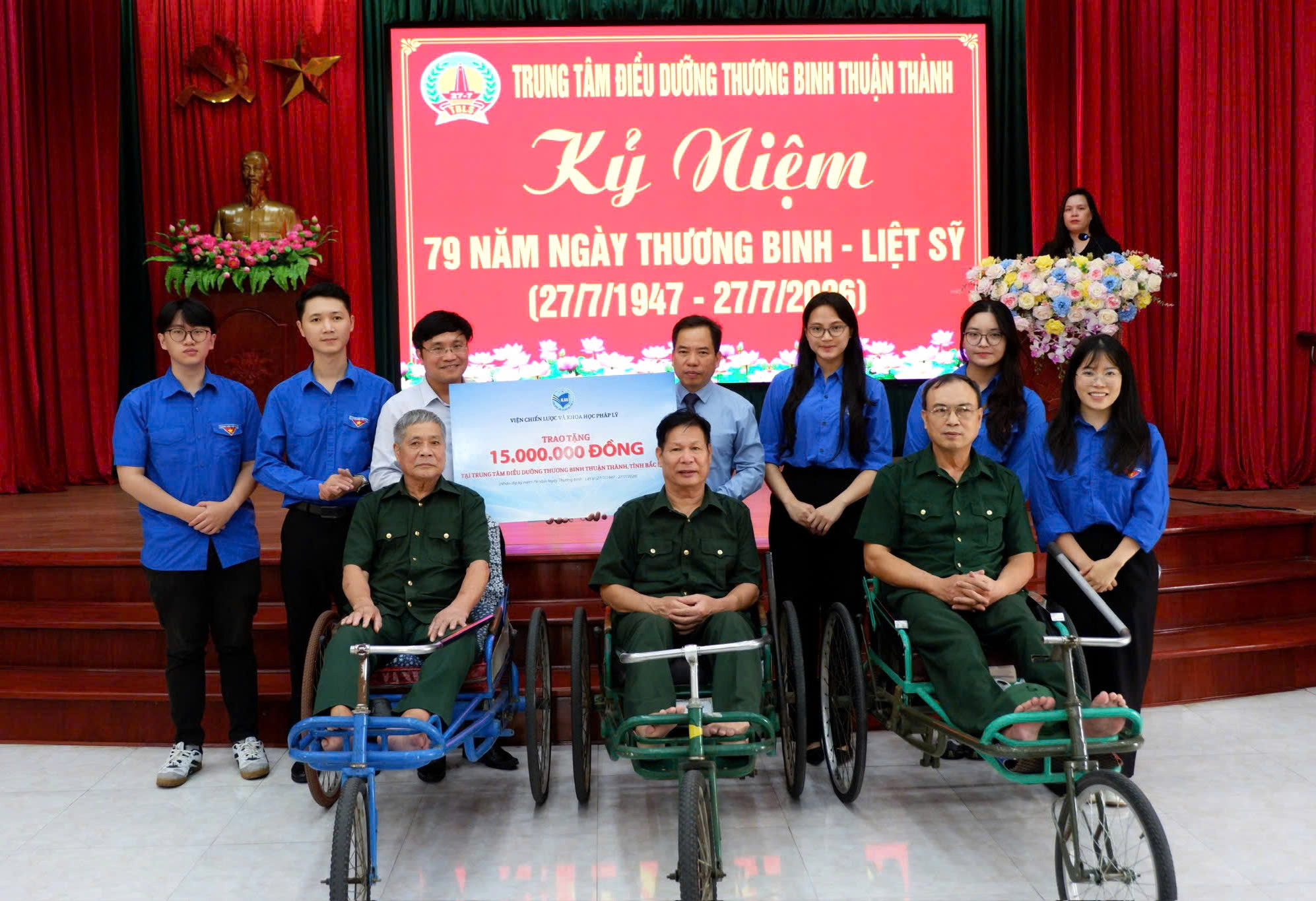 Viện Chiến lược và Khoa học pháp lý tri ân người có công, các anh hùng, liệt sĩ tại tỉnh Bắc Ninh