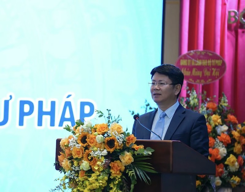 27112025 phien 1 dtn7.jpg