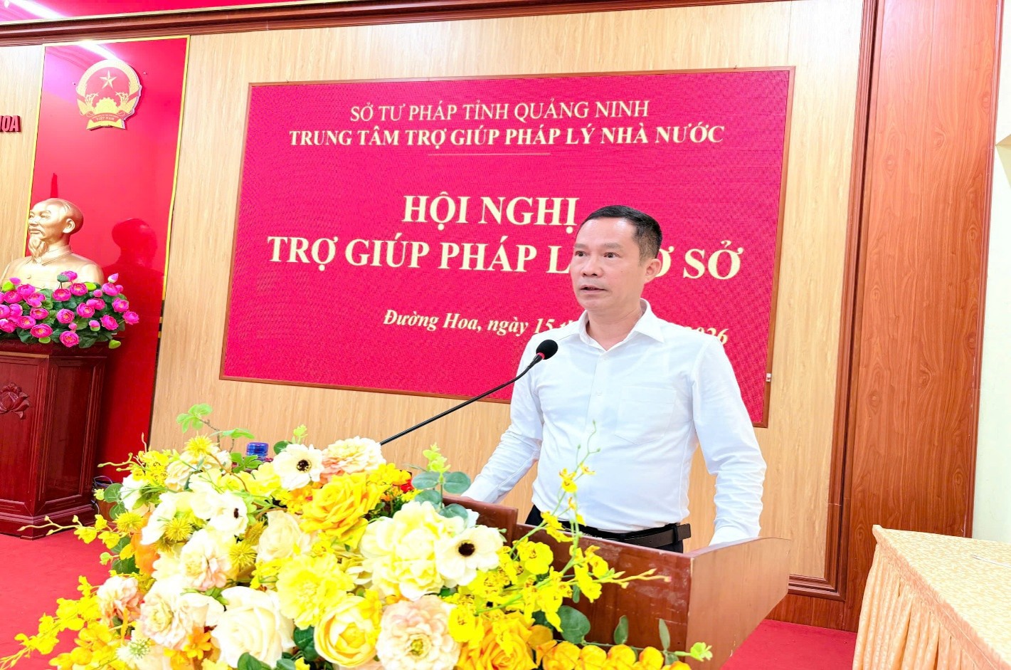 Ảnh đại diện bài viết: đồng chí nguyễn chính nghĩa – phó giám đốc sở tư pháp phát biểu và chỉ đạo hội nghị