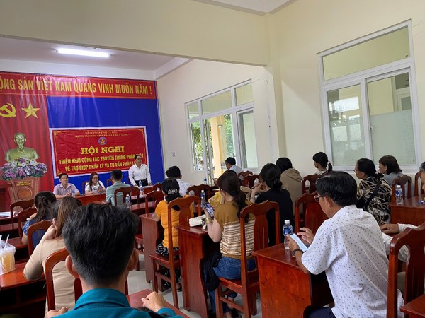 Ảnh đại diện Cà Mau: Đưa chính sách trợ giúp pháp lý đến tận tay người dân xã Vĩnh Lợi