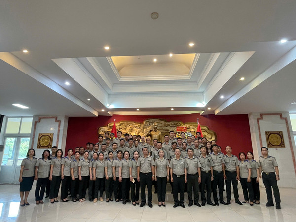 Ảnh đại diện THI HÀNH ÁN DÂN SỰ THÀNH PHỐ HUẾ TỔ CHỨC CHUỖI HOẠT ĐỘNG SÔI NỔI CHÀO MỪNG KỶ NIỆM 80 NĂM NGÀY TRUYỀN THỐNG THI HÀNH ÁN DÂN SỰ (19/7/1946 - 19/7/2026)
