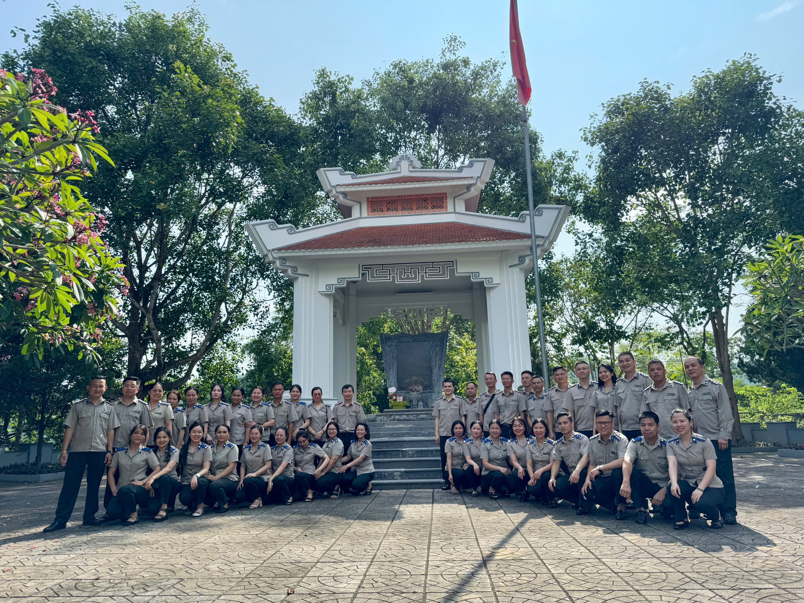 Ảnh đại diện THI HÀNH ÁN DÂN SỰ TỈNH LẠNG SƠN DÂNG HƯƠNG, BÁO CÔNG KỶ NIỆM 80 NĂM NGÀY TRUYỀN THỐNG THI HÀNH ÁN DÂN SỰ (19/7/1946 – 19/7/2026)