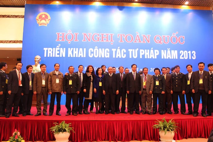 Album Bộ Tư pháp