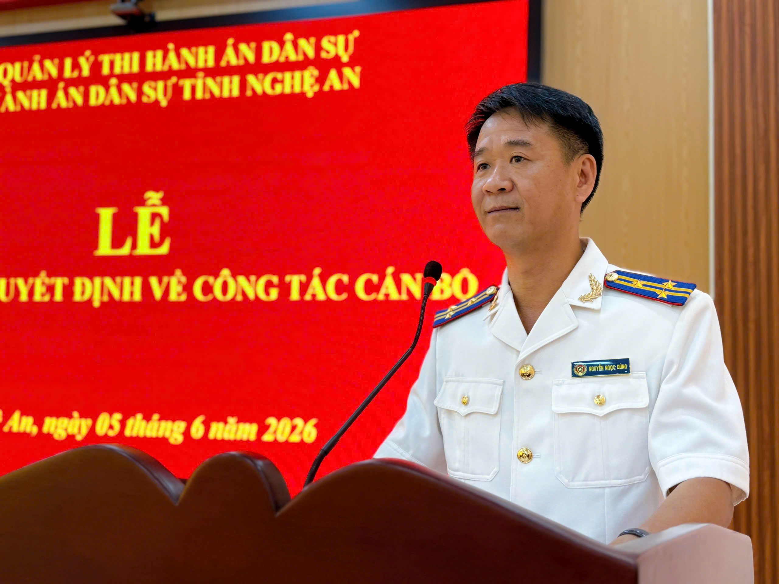 anh-10-019e9d8ea4ff7784ad1bc7b37e093a53.jpg ảnh 10.jpg