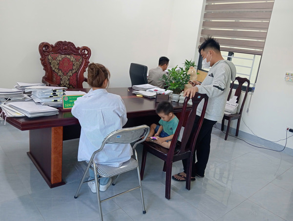 Ảnh đại diện GIỮA HAI VÒNG TAY