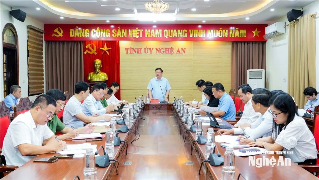 anh-19-05-2026-hop-tinh-uy-019e3f9de9c07e43b65f38bbafe9d31c.jpg Ảnh 19-05-2026 họp Tỉnh uỷ.jpg