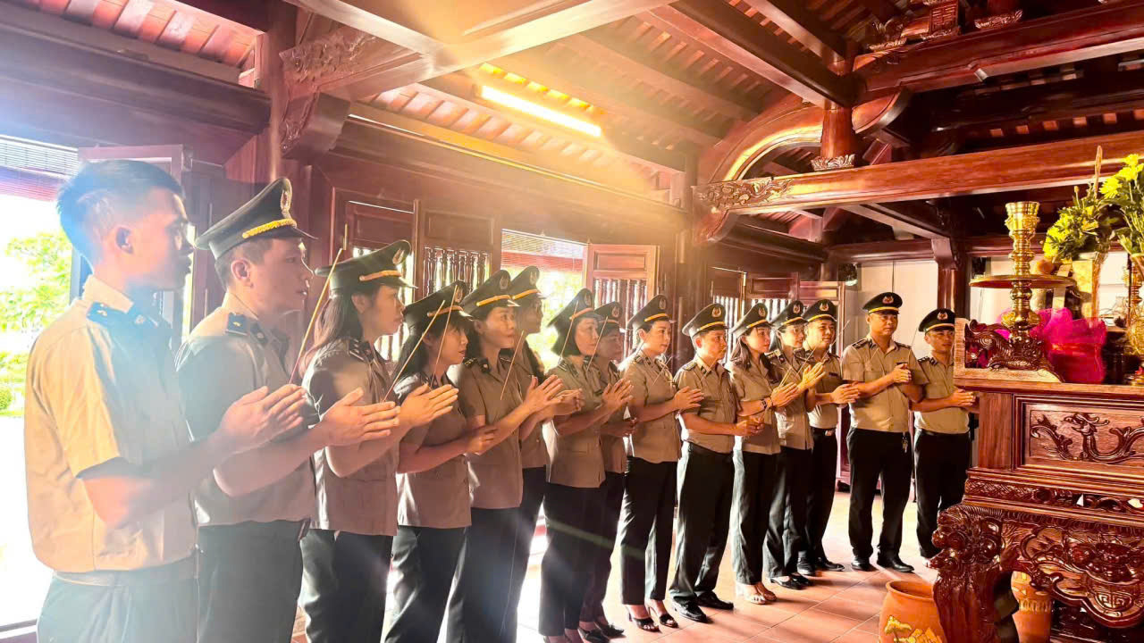anh-21-7-2026-1-019f83a1db51774d8329a01c1e635504.jpg Ảnh 21-7-2026 1.jpg