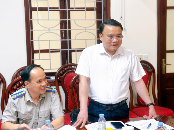Ảnh đại diện Đồng chí Phùng Thành Vinh, Ủy viên BCH Đảng bộ tỉnh, Ủy viên BTV Đảng ủy, Phó Chủ tịch UBND tỉnh  dự sinh hoạt chi bộ định kỳ tháng 6 năm 2026 tại Chi bộ Phòng Nghiệp vụ và tổ chức thi hành án, thuộc Đảng bộ Thi hành án dân sự tỉnh Nghệ An.