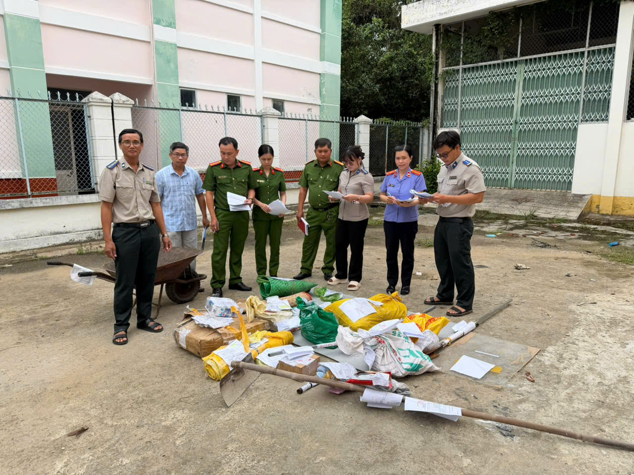 Ảnh đại diện Phòng THADS Khu vực 7 - Cần Thơ tổ chức tiêu hủy vật chứng, tài sản của 23 vụ việc theo đúng quy định pháp luật