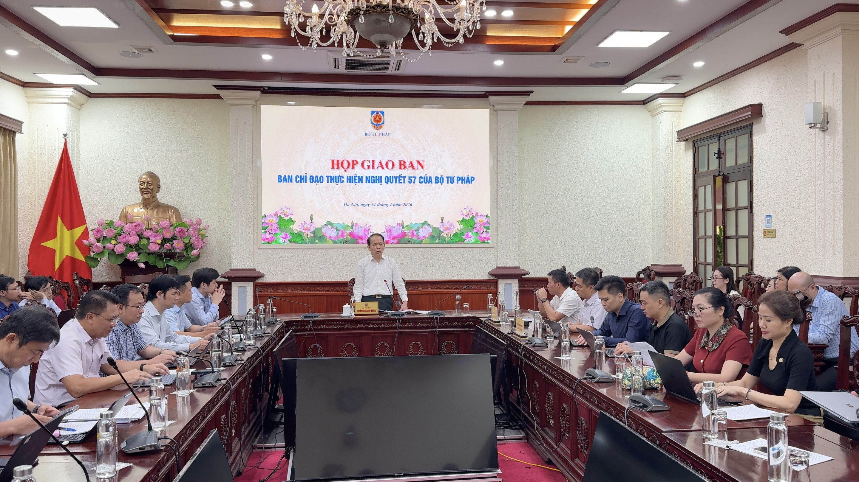 anh-man-hinh-2026-07-03-luc-08-50-53-019f25f0629e74d4b44b2341b6eed6ba.png Ảnh màn hình 2026-07-03 lúc 08.50.53.png