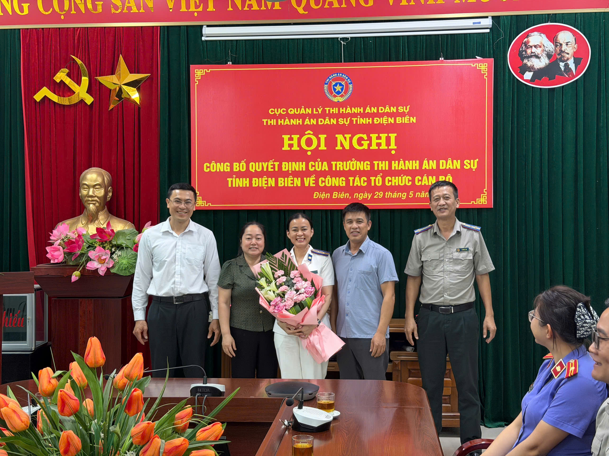 anhr-5-019e813a11667b7c9a142897a30c8fcc.jpg Anhr 5.jpg
