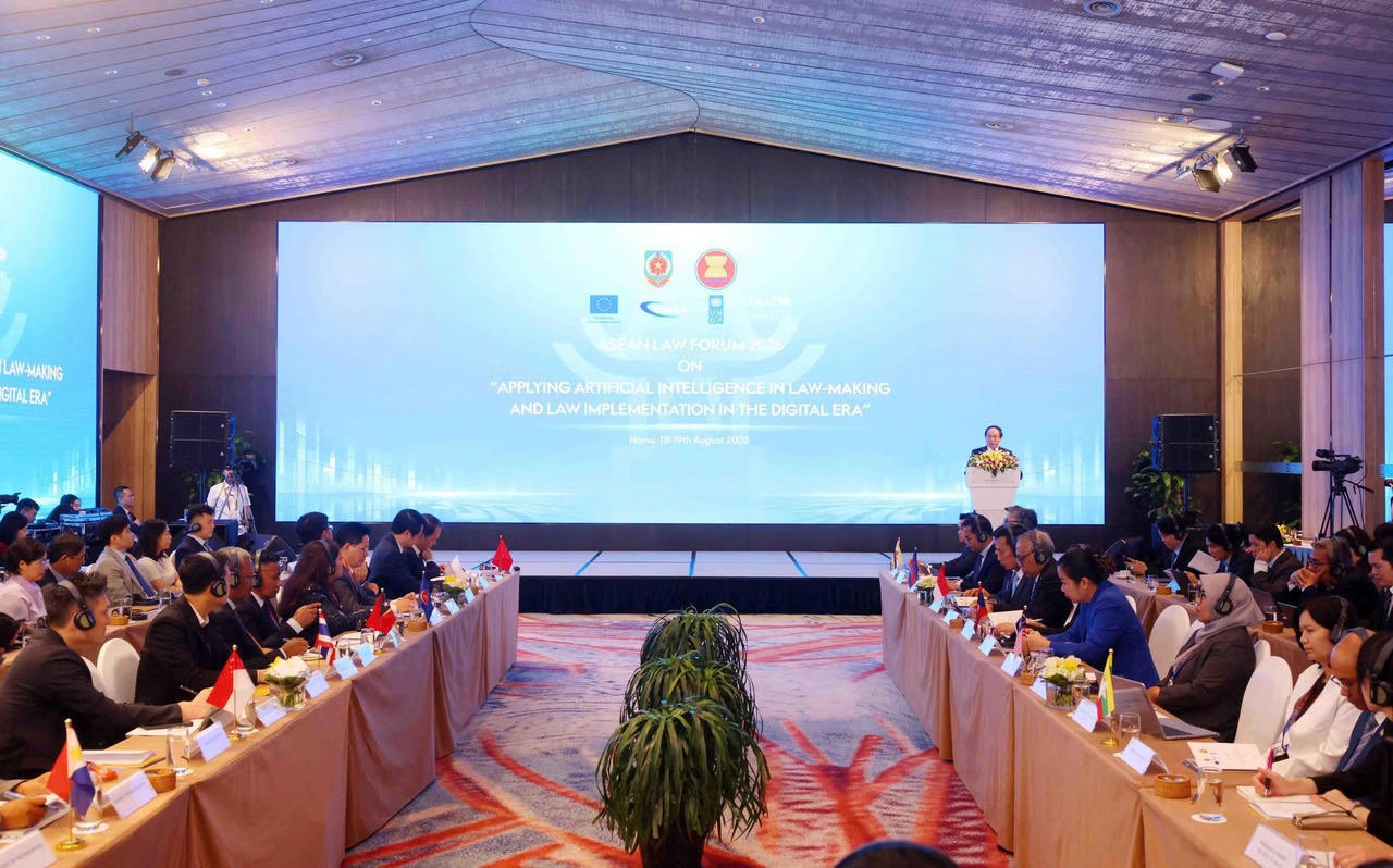 Ảnh đại diện Khai mạc Diễn đàn Pháp luật ASEAN năm 2026: Đưa ASEAN thành hình mẫu ứng dụng trí tuệ nhân tạo có trách nhiệm
