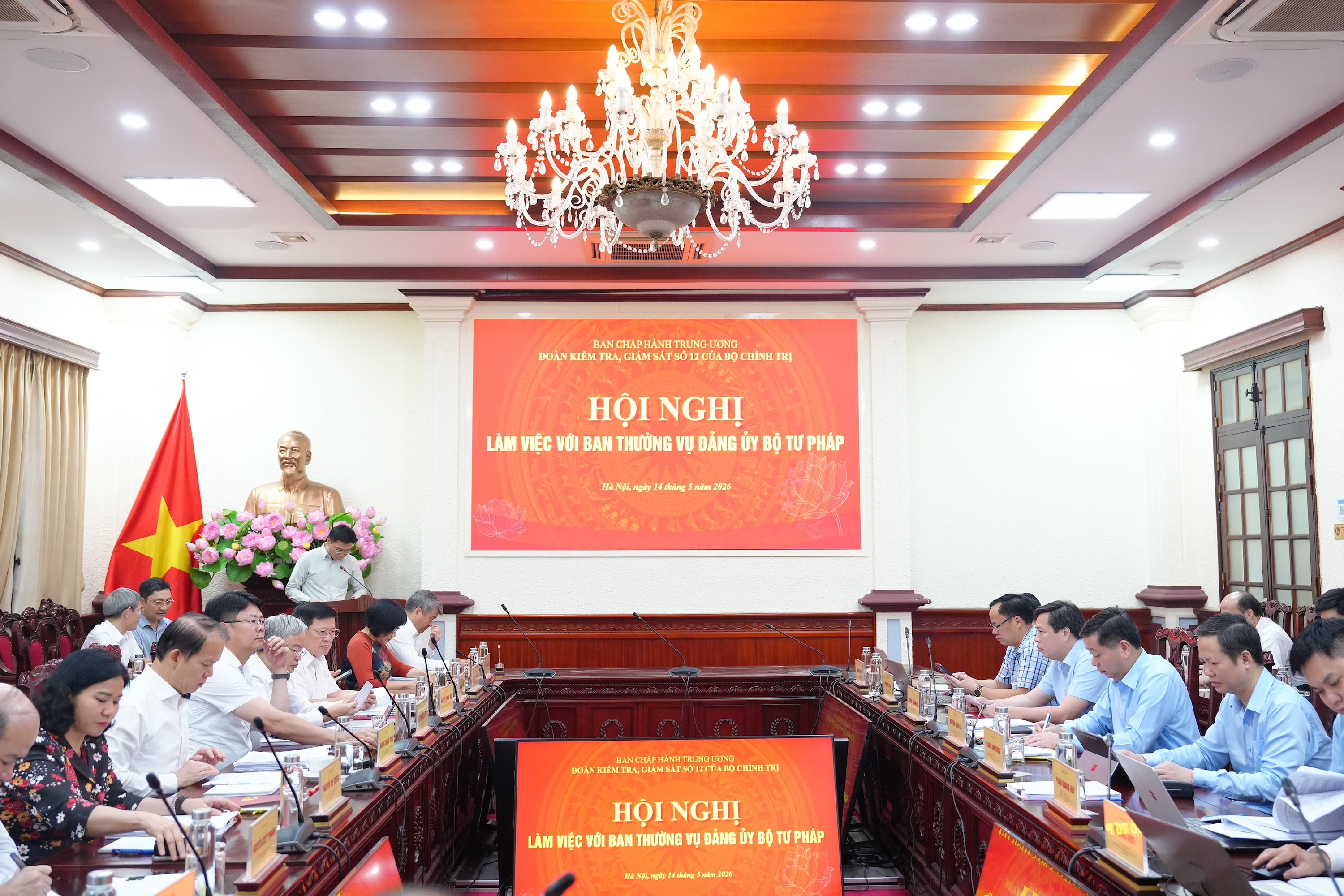 Ảnh đại diện bài viết: quang cảnh hội nghị. (ảnh trong bài: pv)