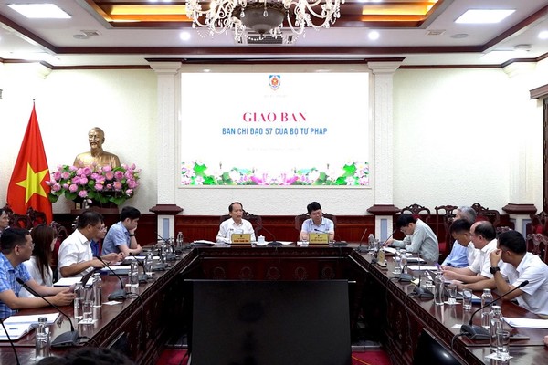 Tiếp tục tăng cường kiểm tra thực tế tại các Trung tâm Phục vụ hành chính công