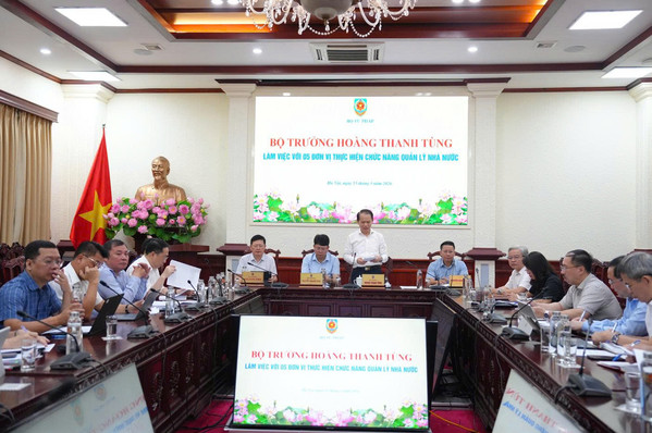Ảnh đại diện Bộ Tư pháp thúc đẩy đổi mới tư duy quản lý, tăng tốc chuyển đổi số và cải cách thủ tục hành chính
