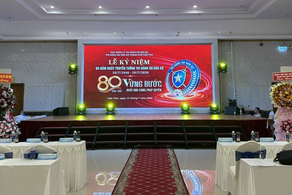 canh-019f6dc86c0c75e3bbfc4edf5b837c88.jpg canh.jpg