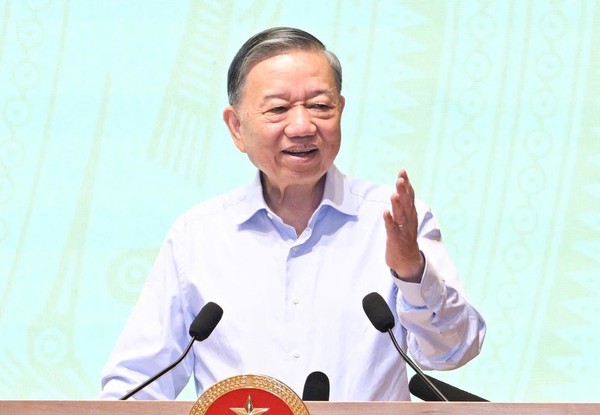 Ảnh đại diện Bộ Chính trị: Tăng cường kỷ luật phát ngôn của cán bộ, đảng viên trên không gian mạng