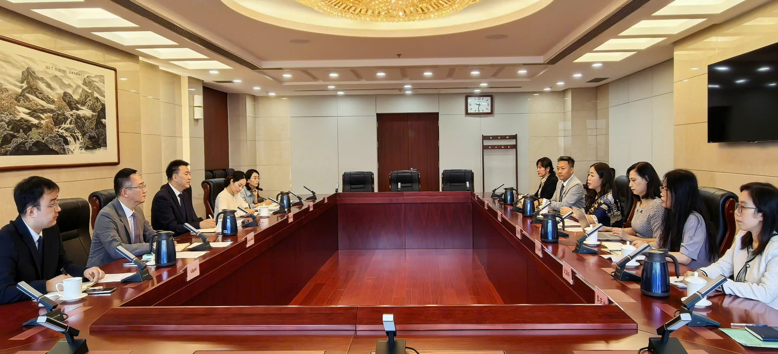 Ảnh đại diện Đoàn công tác Bộ Tư pháp nghiên cứu kinh nghiệm quản lý, phát triển nghề luật sư tại Trung Quốc