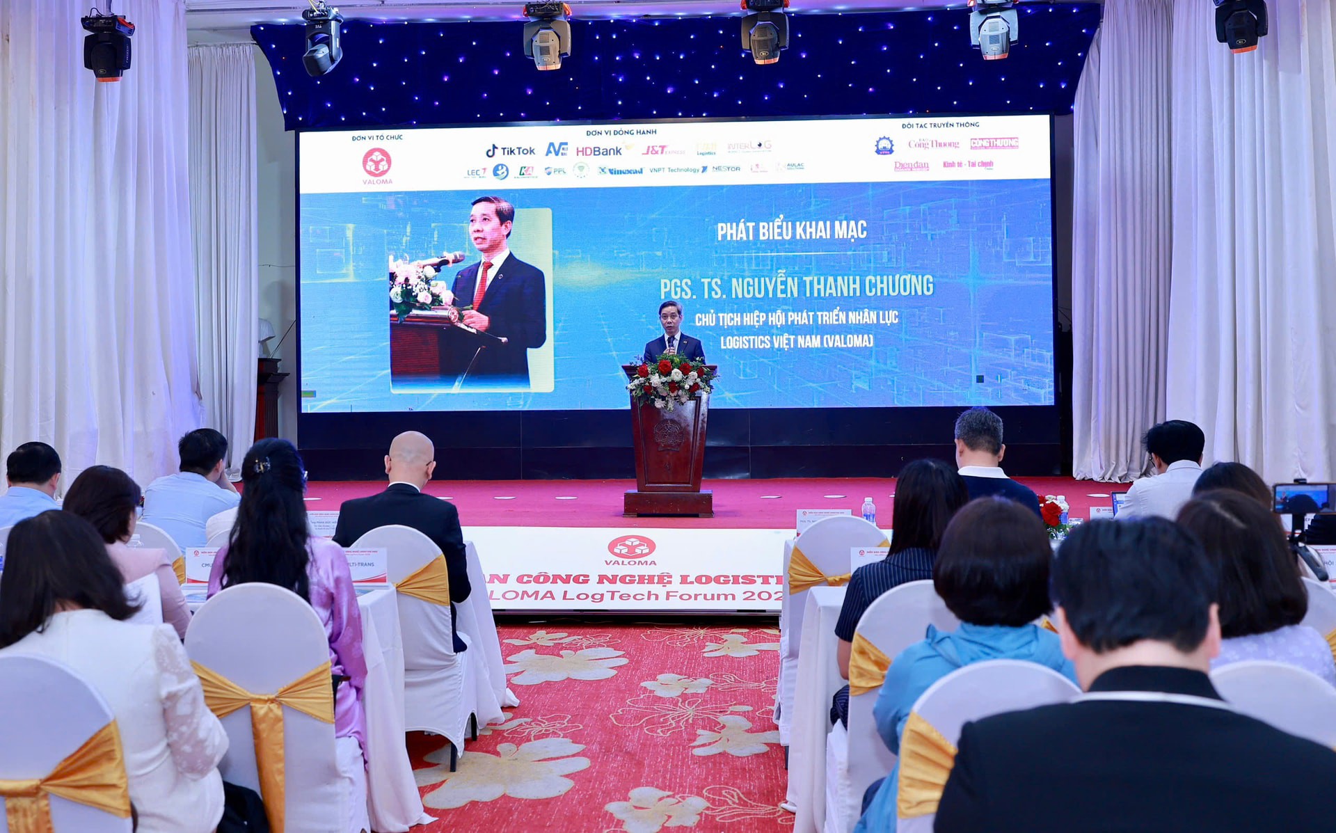 AI thúc đẩy tái cấu trúc ngành logistics