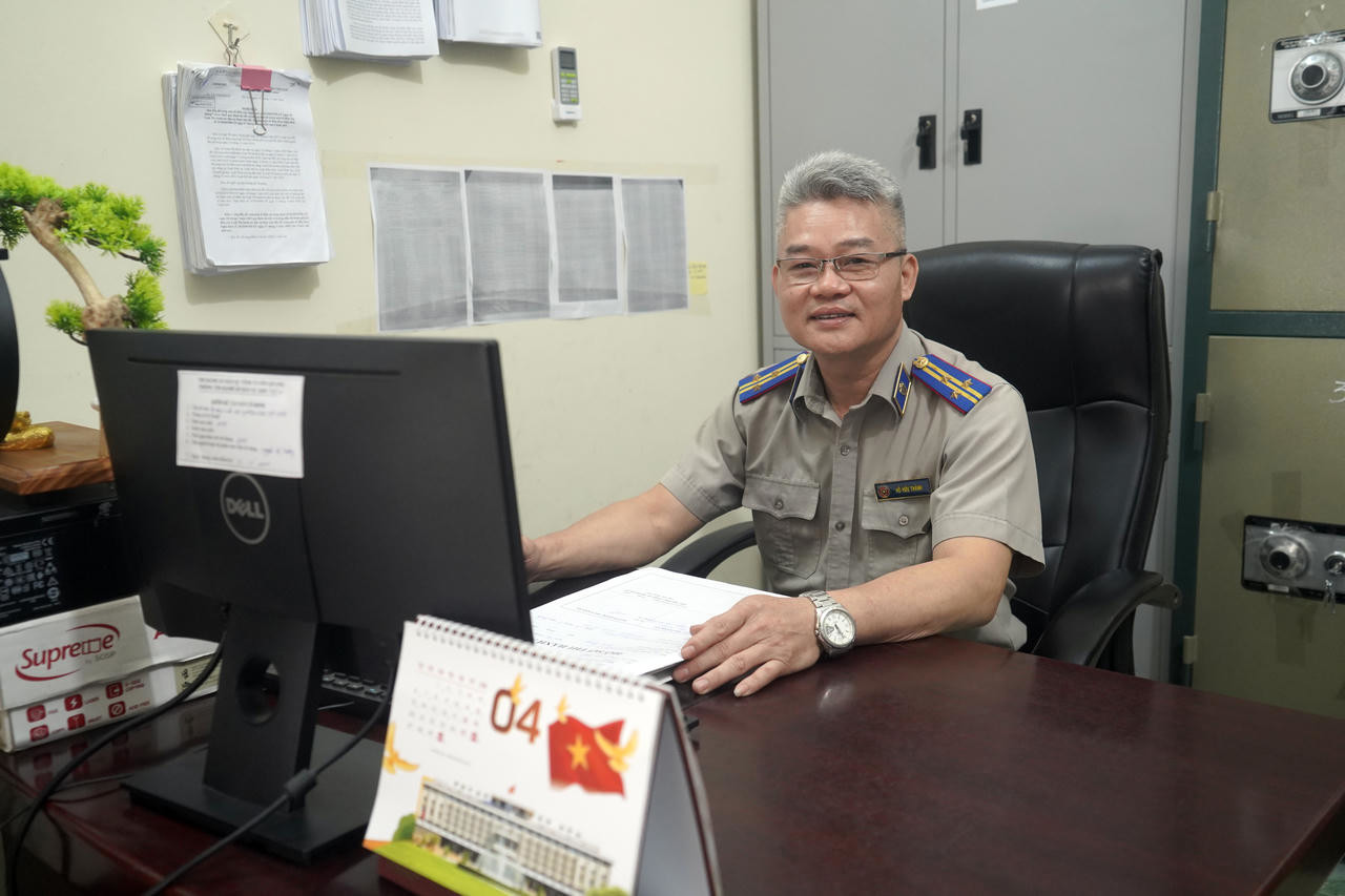 Ảnh đại diện hành trình hơn 20 năm giữ "bàn tay ấm" nơi địa đầu tổ quốc của chấp hành viên hồ hữu thành