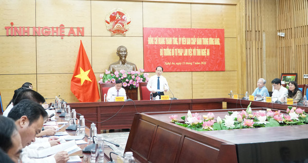 Ảnh đại diện Bộ trưởng Hoàng Thanh Tùng làm việc với tỉnh Nghệ An về công tác tư pháp và thi hành án dân sự