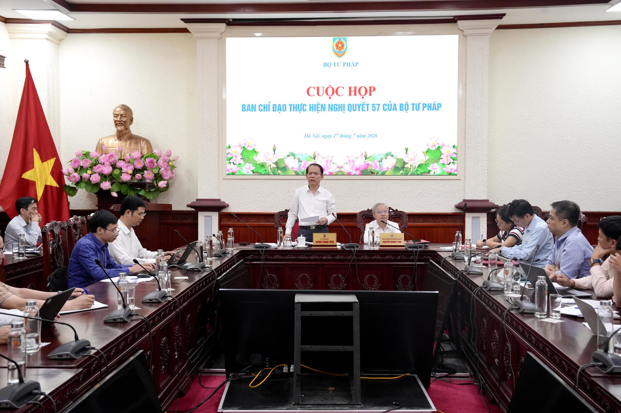 Ảnh đại diện bài viết: bộ trưởng hoàng thanh tùng phát biểu kết luận cuộc họp. (ảnh: hg)