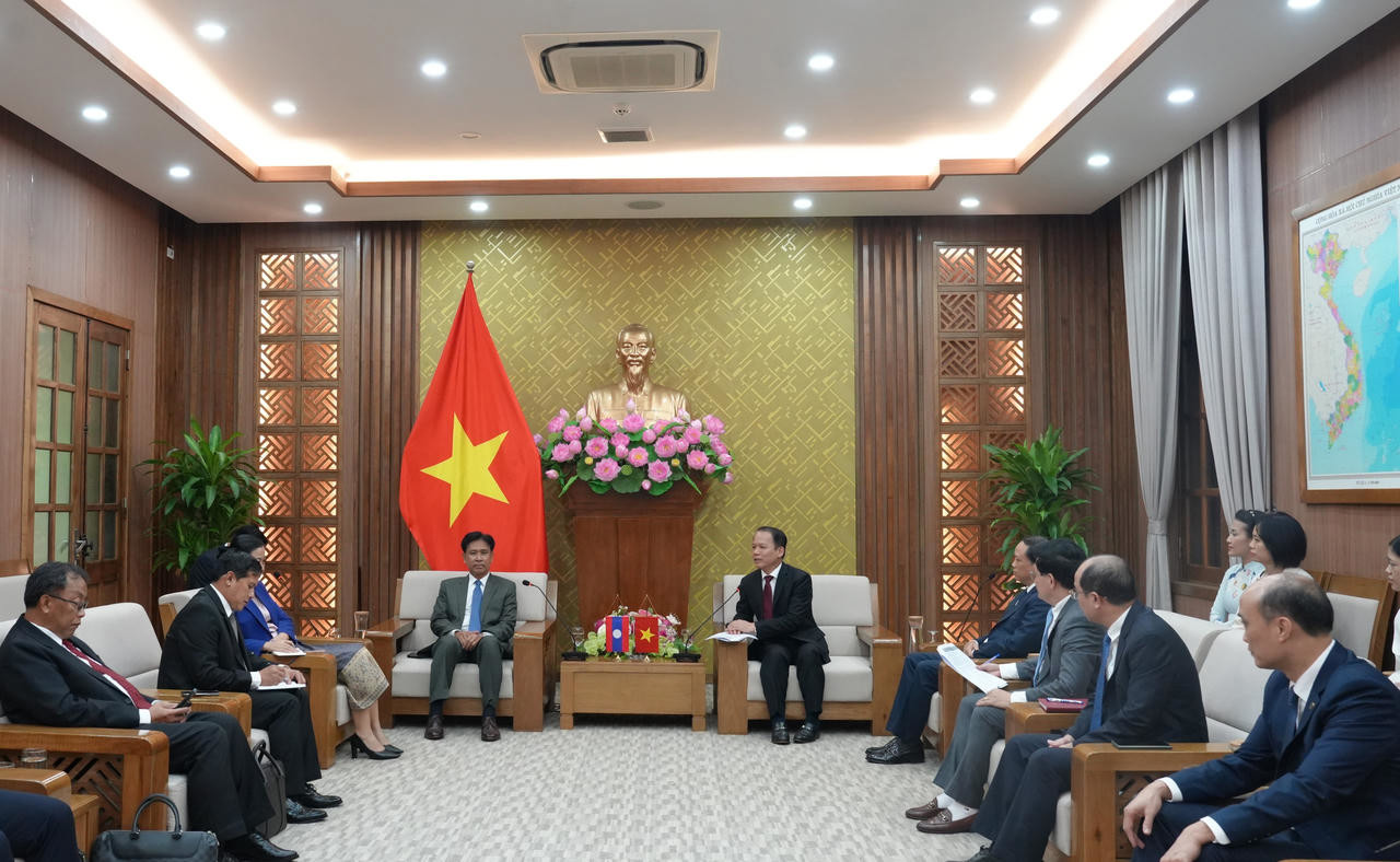 Ảnh đại diện bài viết: quang cảnh buổi tiếp.