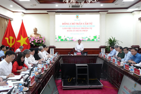Ảnh đại diện Tiếp tục thực hiện hiệu quả các nghị quyết, kết luận, chỉ đạo về xây dựng, hoàn thiện pháp luật và tổ chức thi hành pháp luật