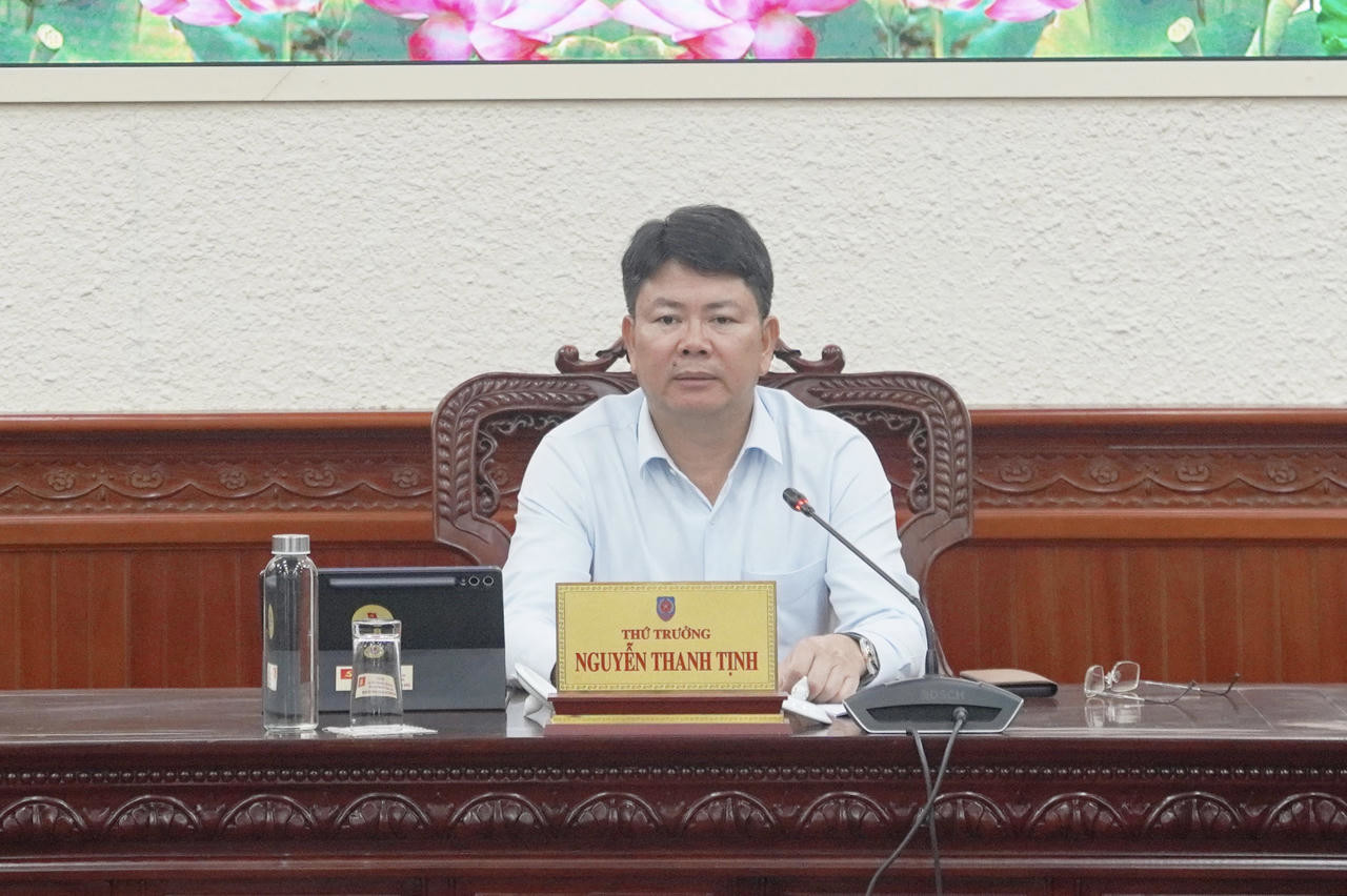 Ảnh đại diện bài viết: thứ trưởng nguyễn thanh tịnh chủ tri buổi làm việc. (ảnh trong bài: t.d)